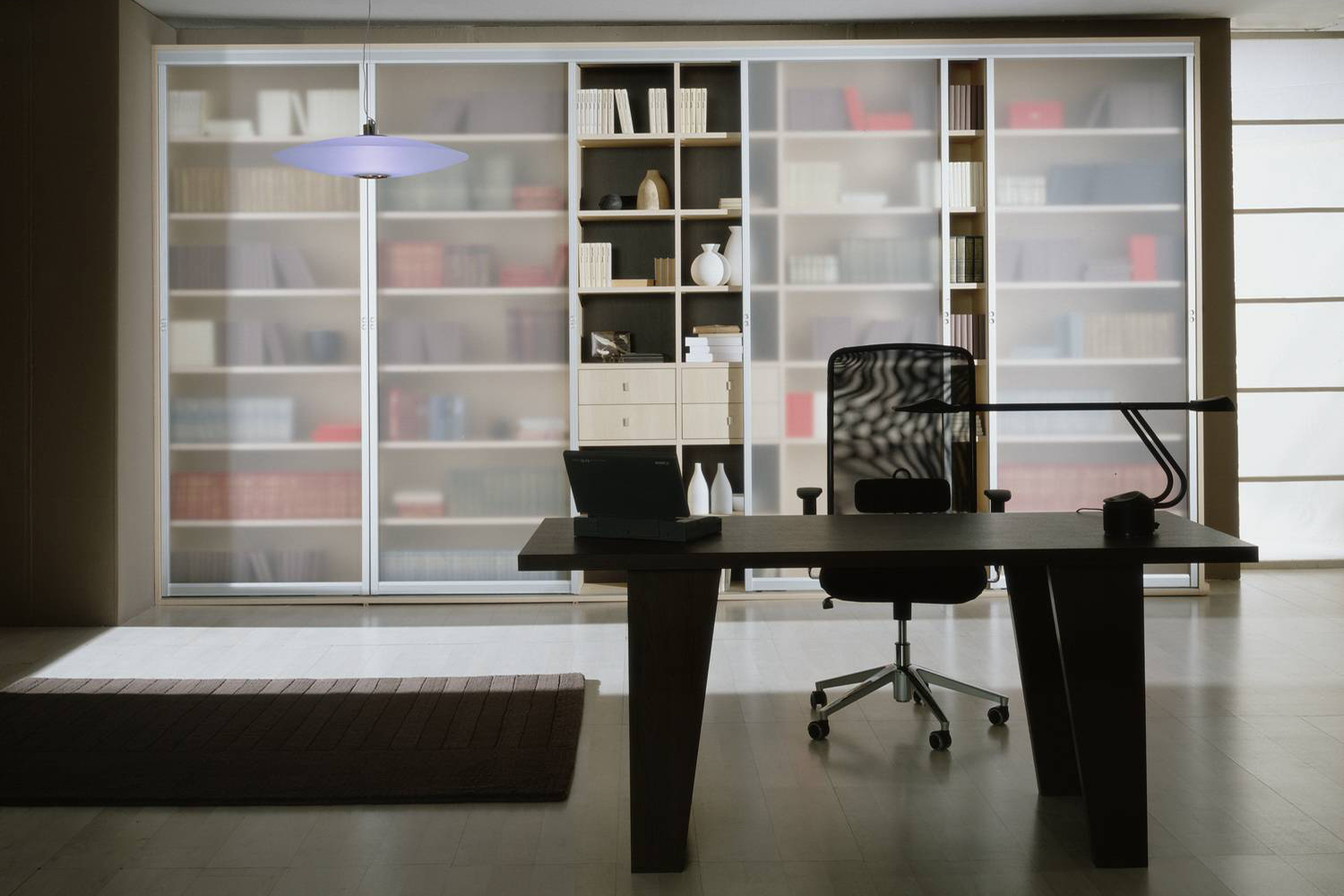 <span style="font-weight: bold;">ОФИСНАЯ МЕБЕЛЬ </span>